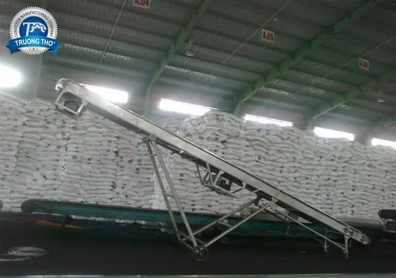 băng tải di động nâng hạ