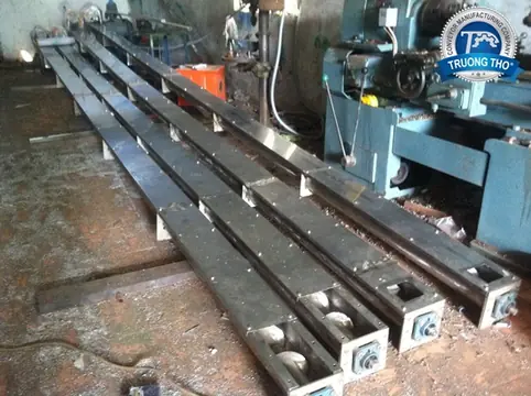 vit tai inox công nghiệp