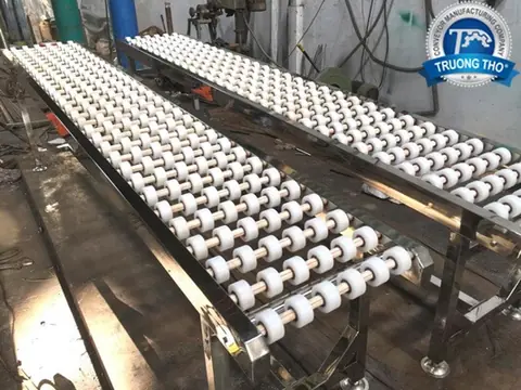 con lăn nhựa tự do