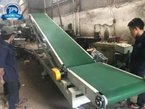 Băng tải nâng hạ di động