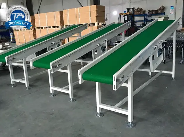 băng tải pvc nghiêng trường thọ