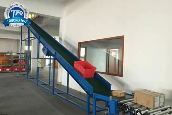 tìm hiểu về băng tải nghiêng