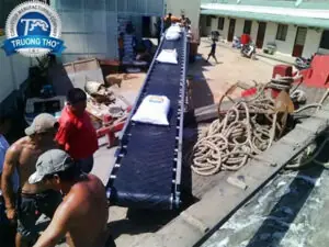 Băng tải cánh bướm inox