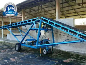 băng tải cánh bướm nâng hạ