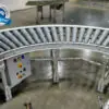 băng tải con lăn góc cong 90 độ
