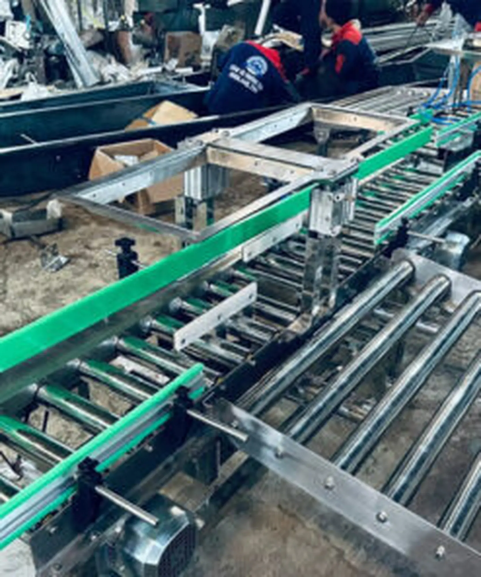 Băng tải con lăn tự do