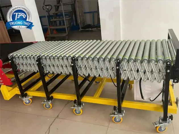 băng tải con lăn xếp