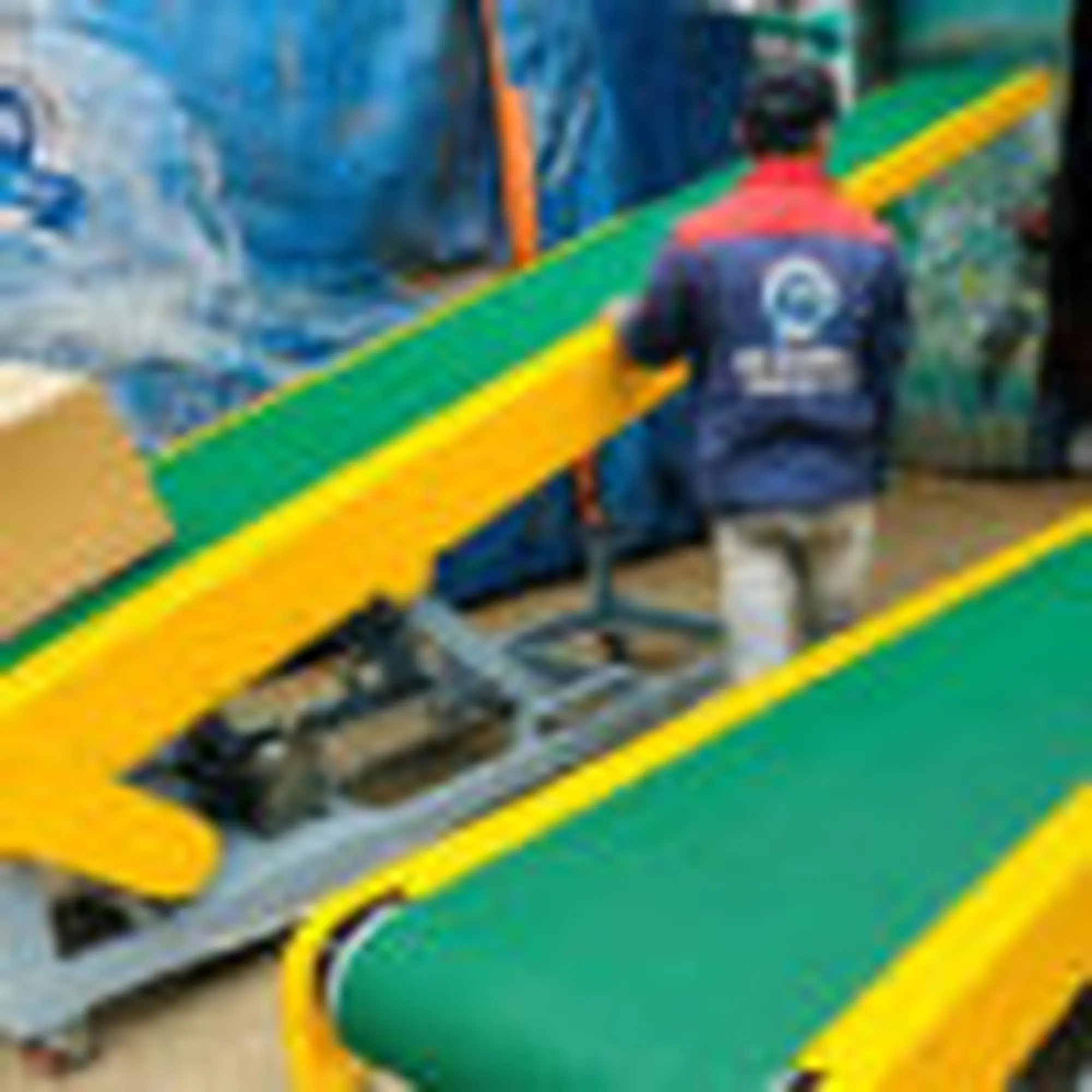 Băng tải PVC dây nhám gai