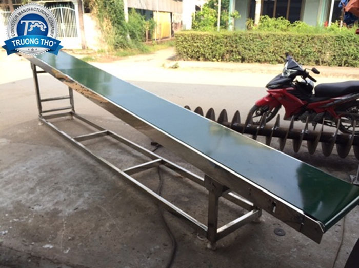 băng tải PVC khung inox