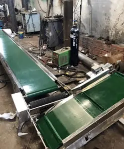 Băng tải PVC tải phôi chai nhựa