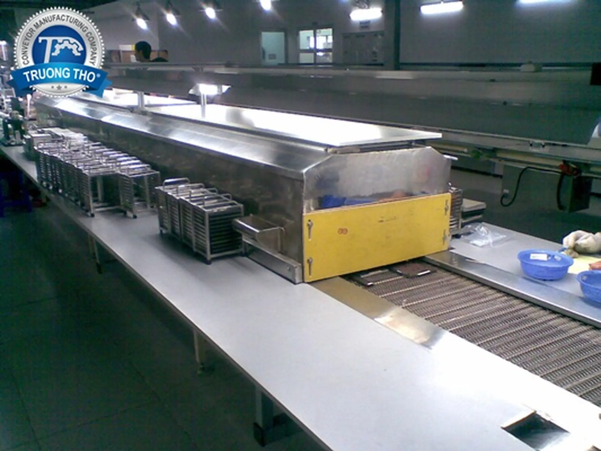 hệ thống băng tải lưới sấy củ quả