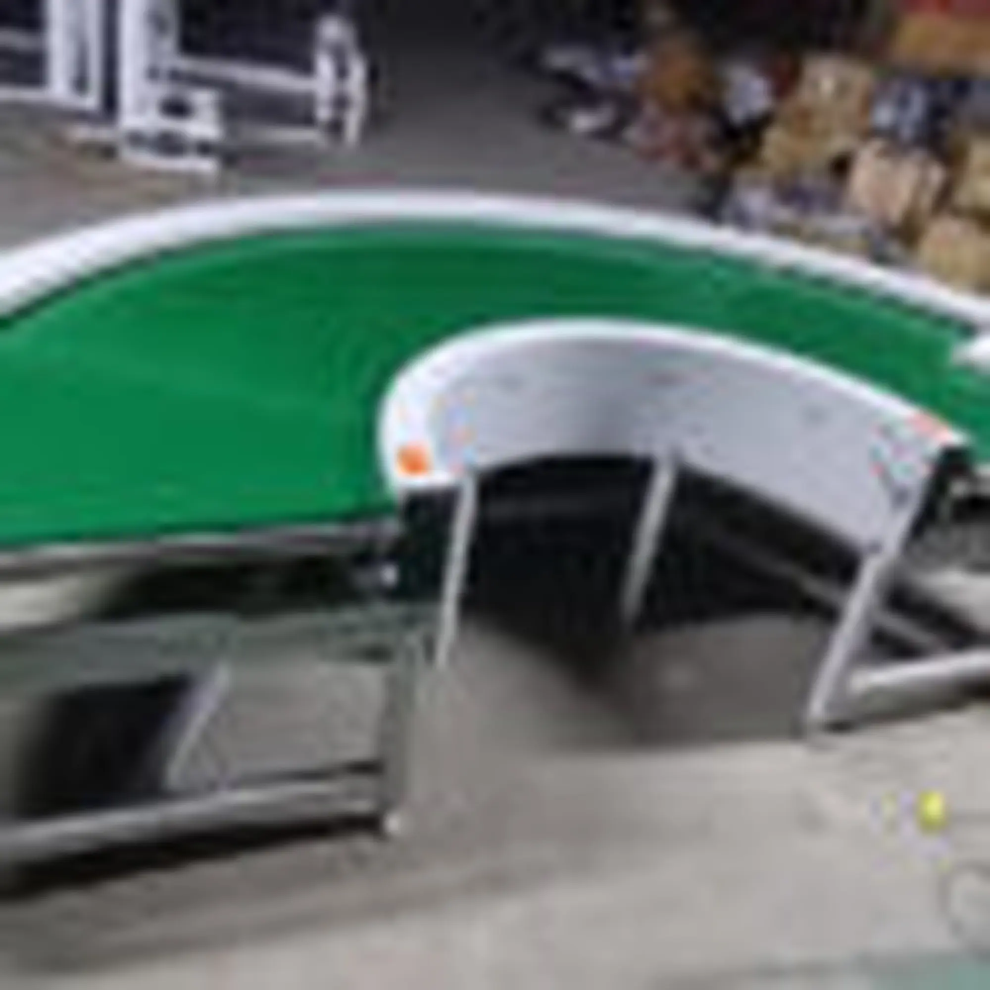 Băng tải góc cong 90 độ