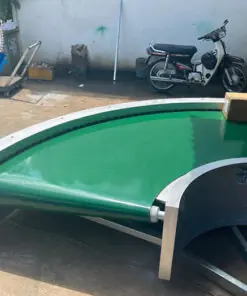 Băng tải PVC cong 45 độ