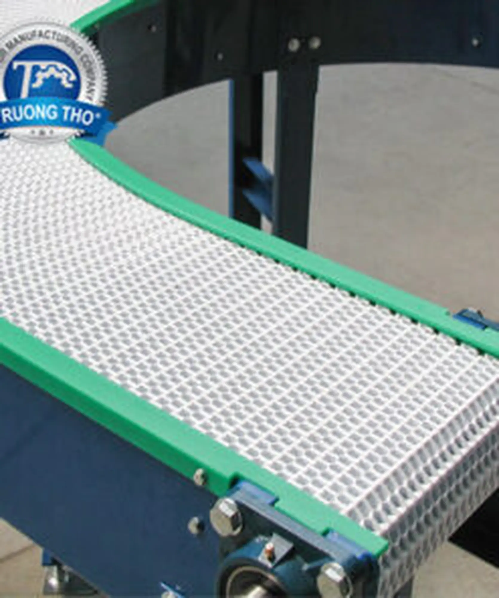 Băng tải xích nhựa