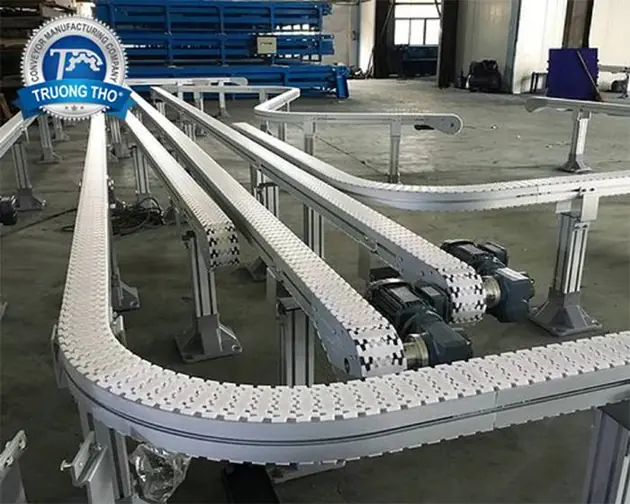 băng tải xích nhựa