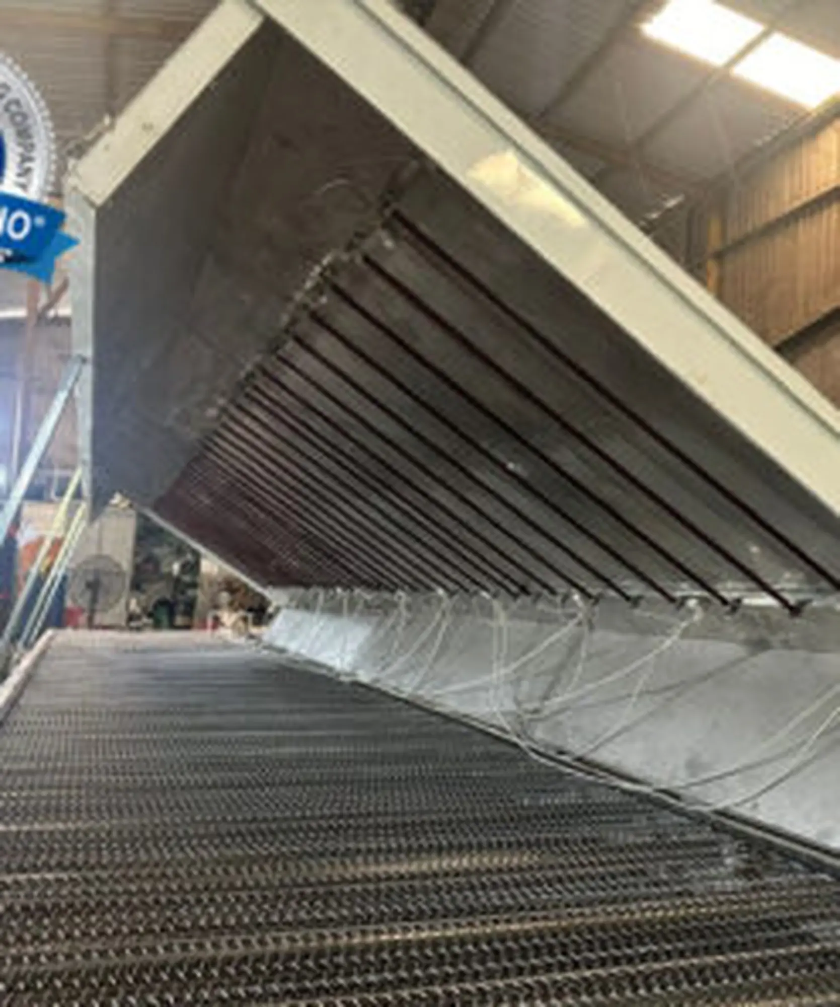 Băng tải lưới buồng sấy nhiệt