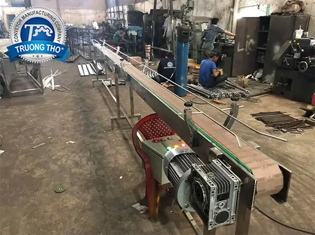 băng chuyền xích nhựa