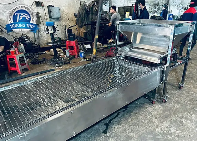 băng tải bản lề