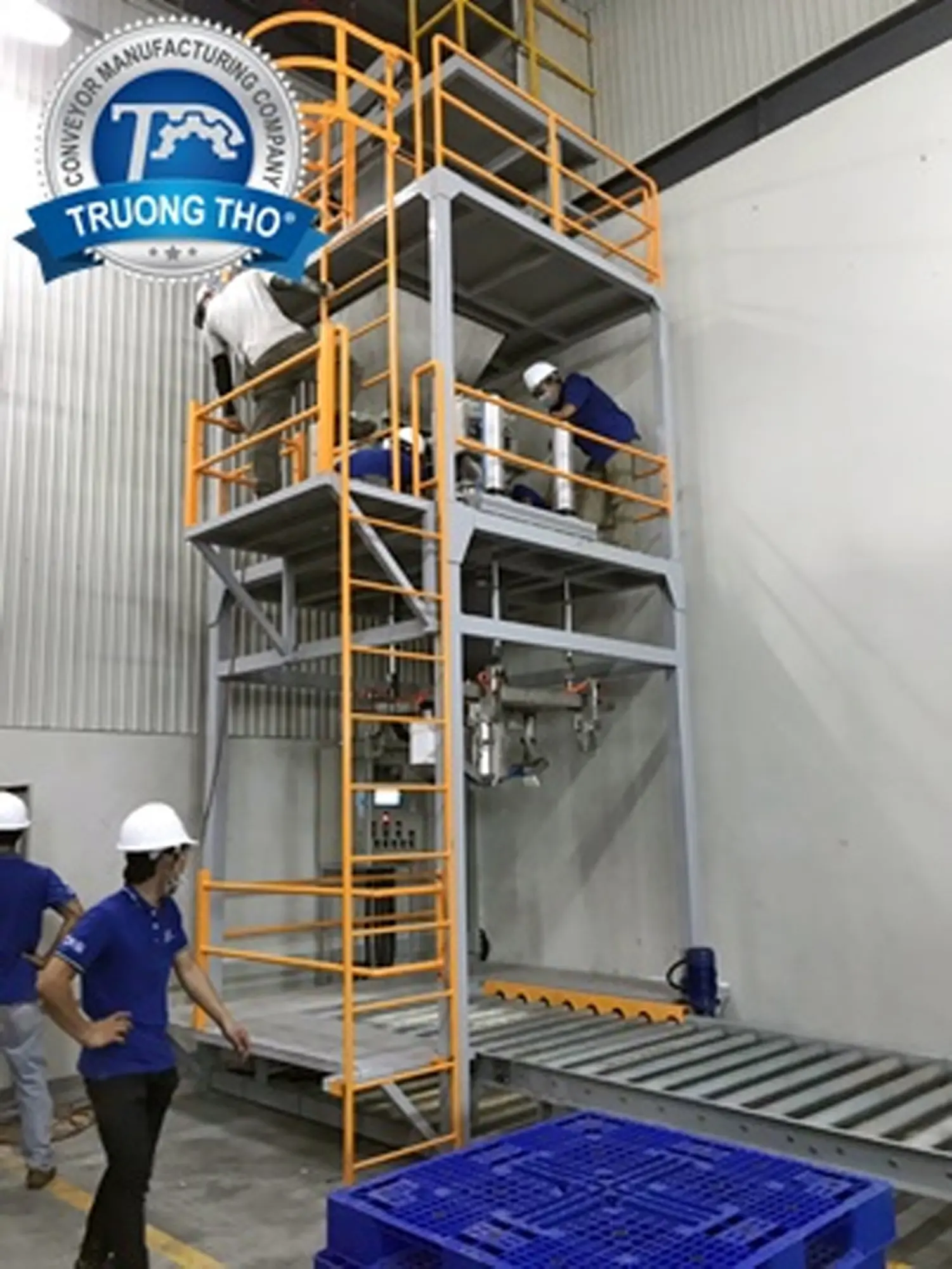 Vít tải định hướng và chia vật liệu