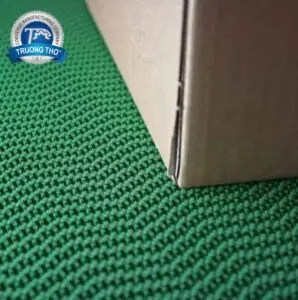 băng tải pvc nhám gai
