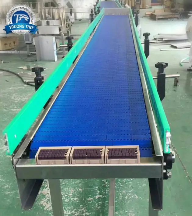 băng tải xích nhựa